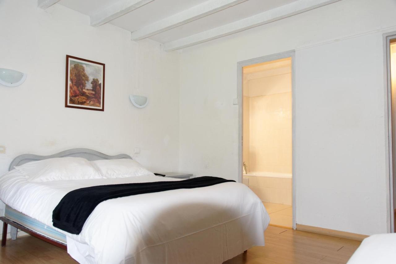 Domaine Du Berange Otel Saint-Geniès-des-Mourgues Dış mekan fotoğraf